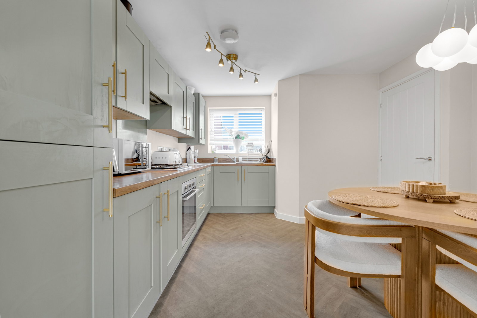 Semi Detached House for sale in Kingswinford, Brickworks Avenue, Kingswinford, DY6 7DU
