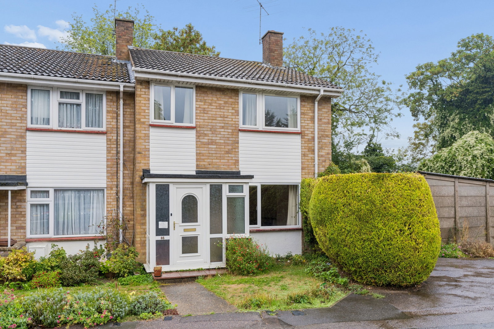 End Of Terrace House for sale in Baldock, Hillcrest, Baldock, Hertfordshire, SG7 6NF