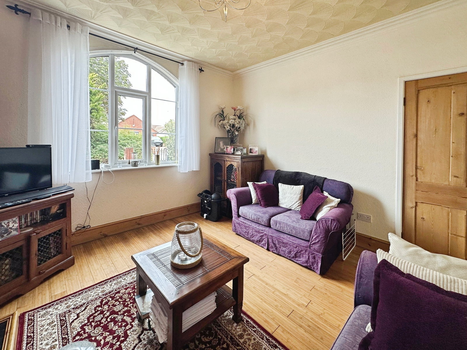 Semi Detached House in Burton-on-trent 5