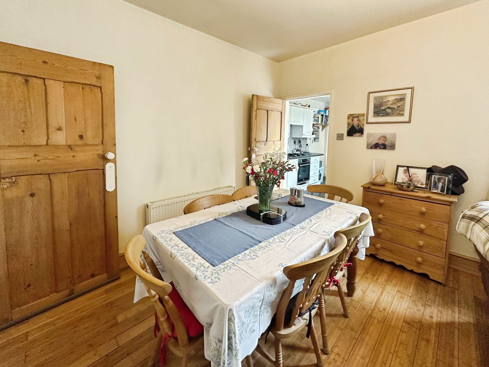 Semi Detached House in Burton-on-trent 3