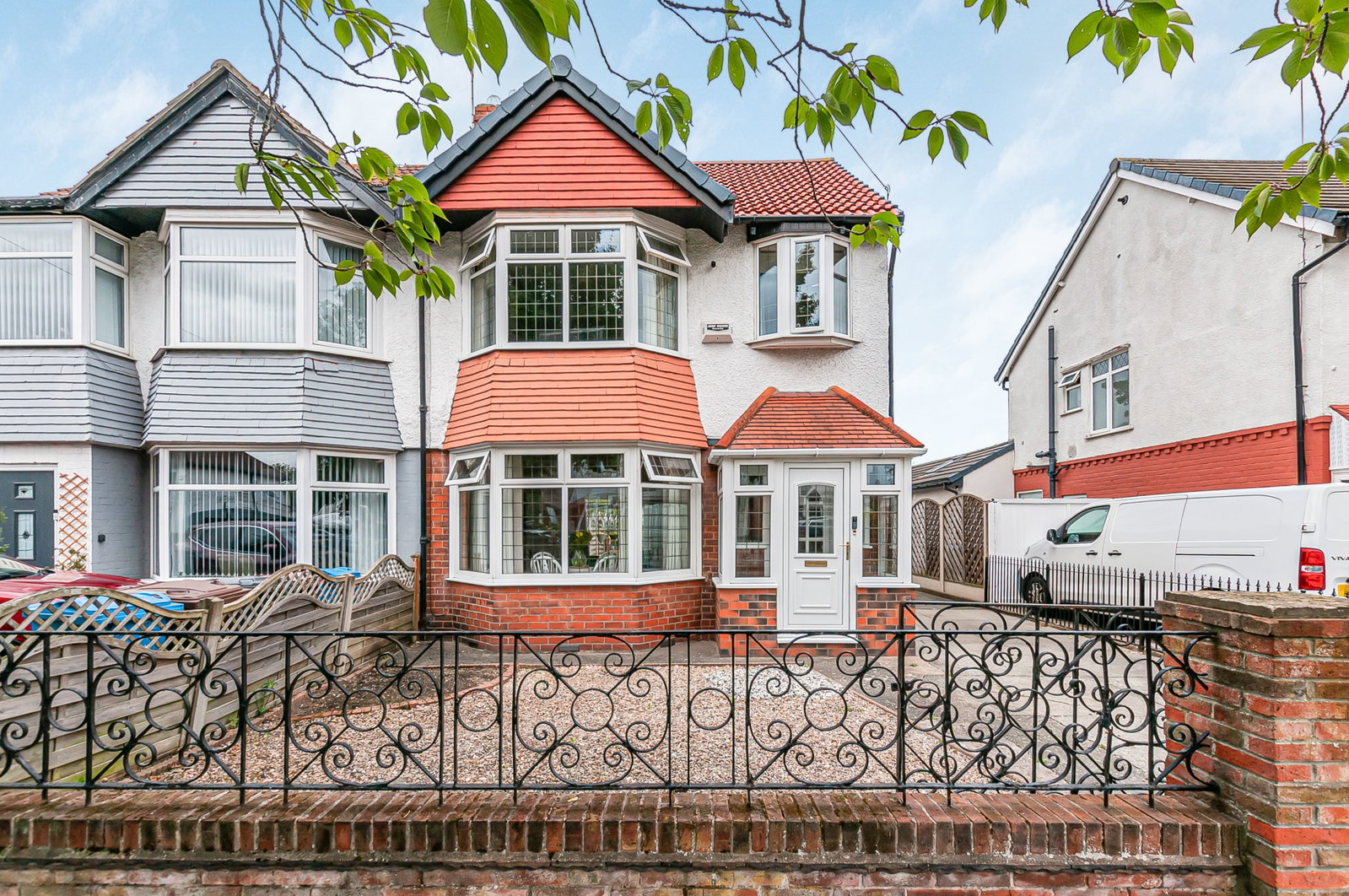 Semi Detached House for sale in Hull, Park Lane West, Hull, East Riding of Yorkshire, HU4 6TU
