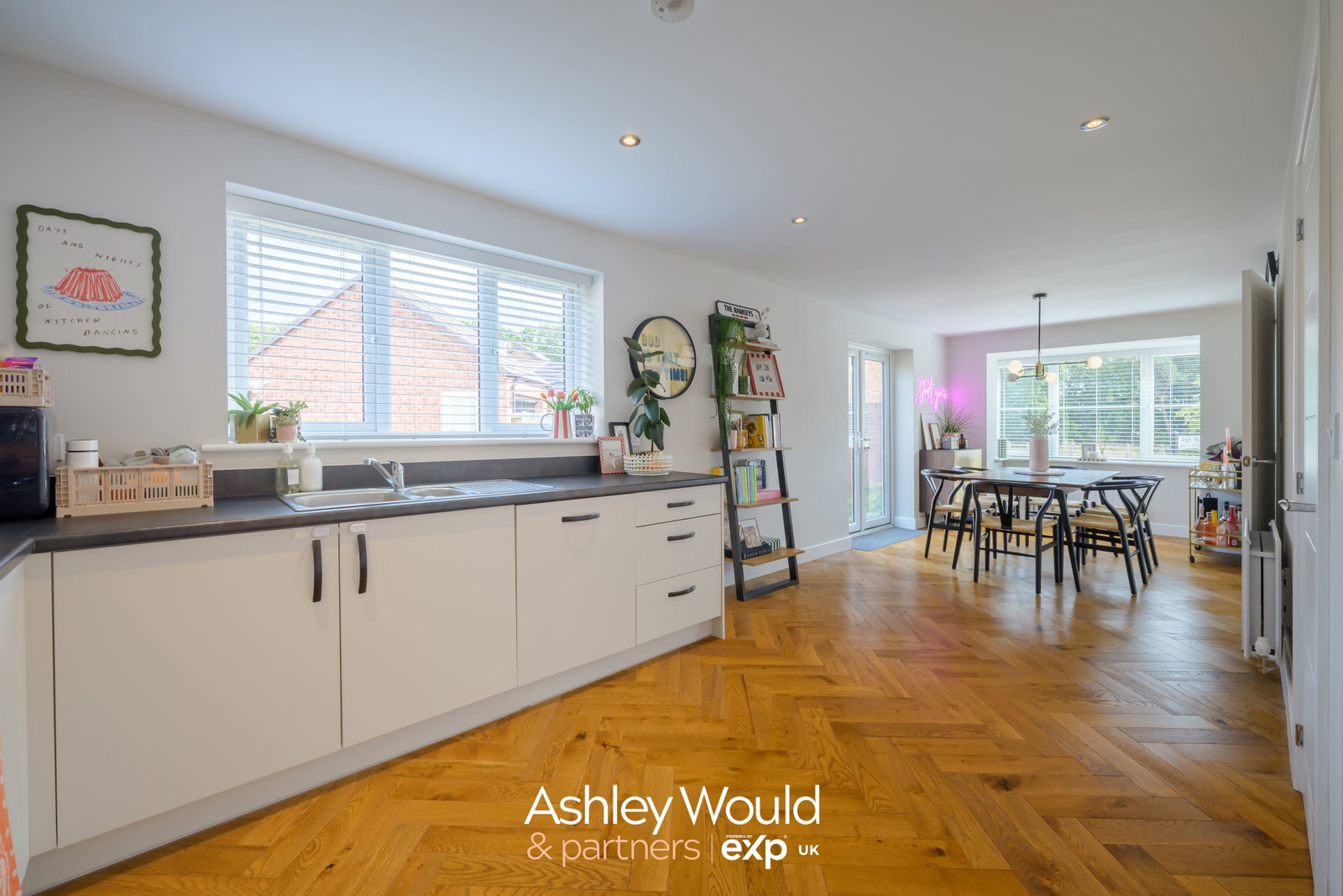 Detached House for sale in Kidderminster, Ash Way, Kidderminster, Worcestershire, DY10 3FE