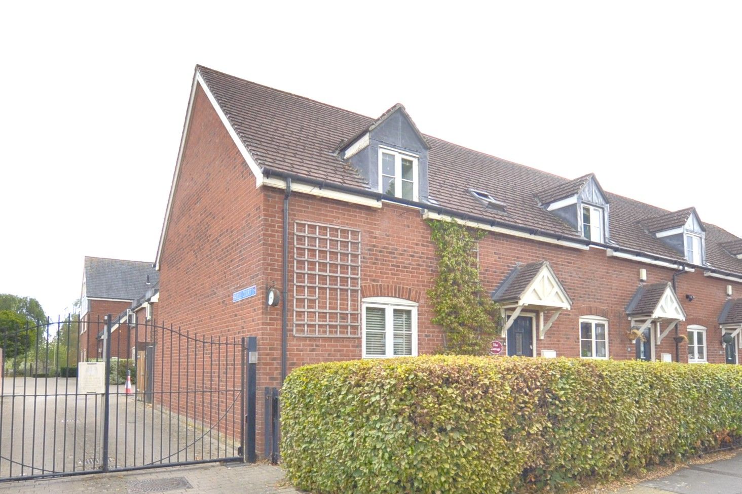 End Of Terrace House in Gloucester