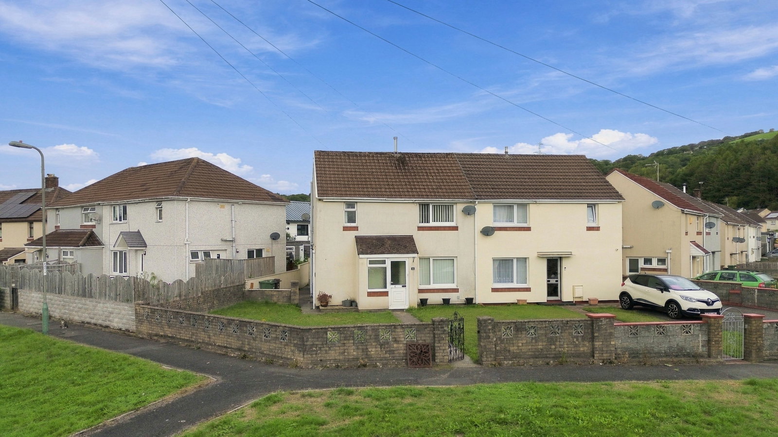 Semi Detached House for sale in Caerphilly, The Bryn, Caerphilly, CF83 8GL
