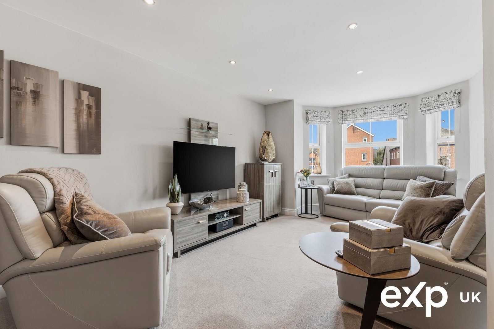 Apartment for sale in Nottingham, Melton Road, West Bridgford, Nottingham, NG2 6UF, 779 m²