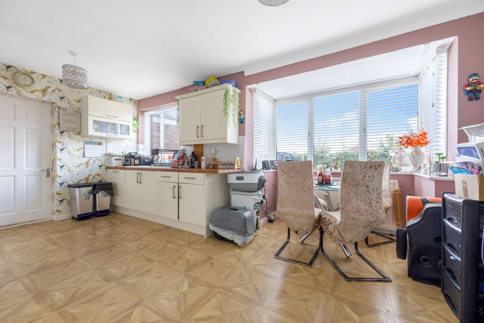 Semi Detached House for sale in Ashington, Newbiggin Road, Ashington, NE63 0TN, 1064 m²