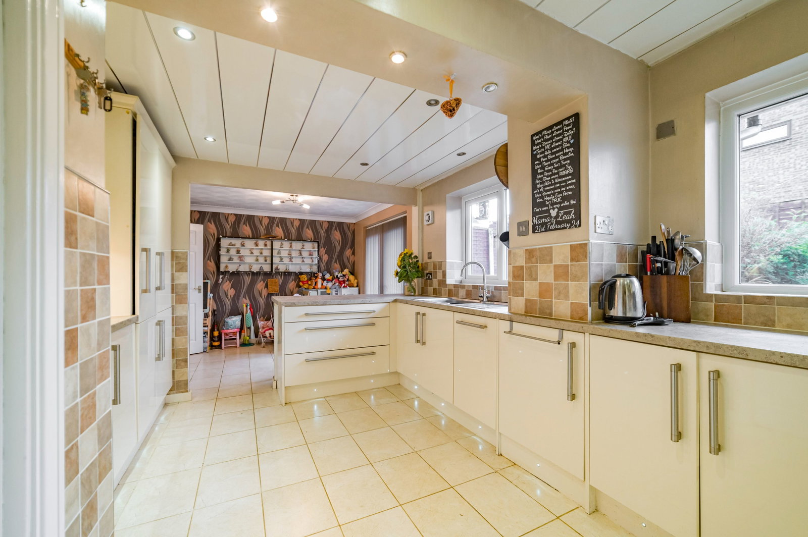 Semi Detached House for sale in Heywood, Cherwell Avenue, Heywood
