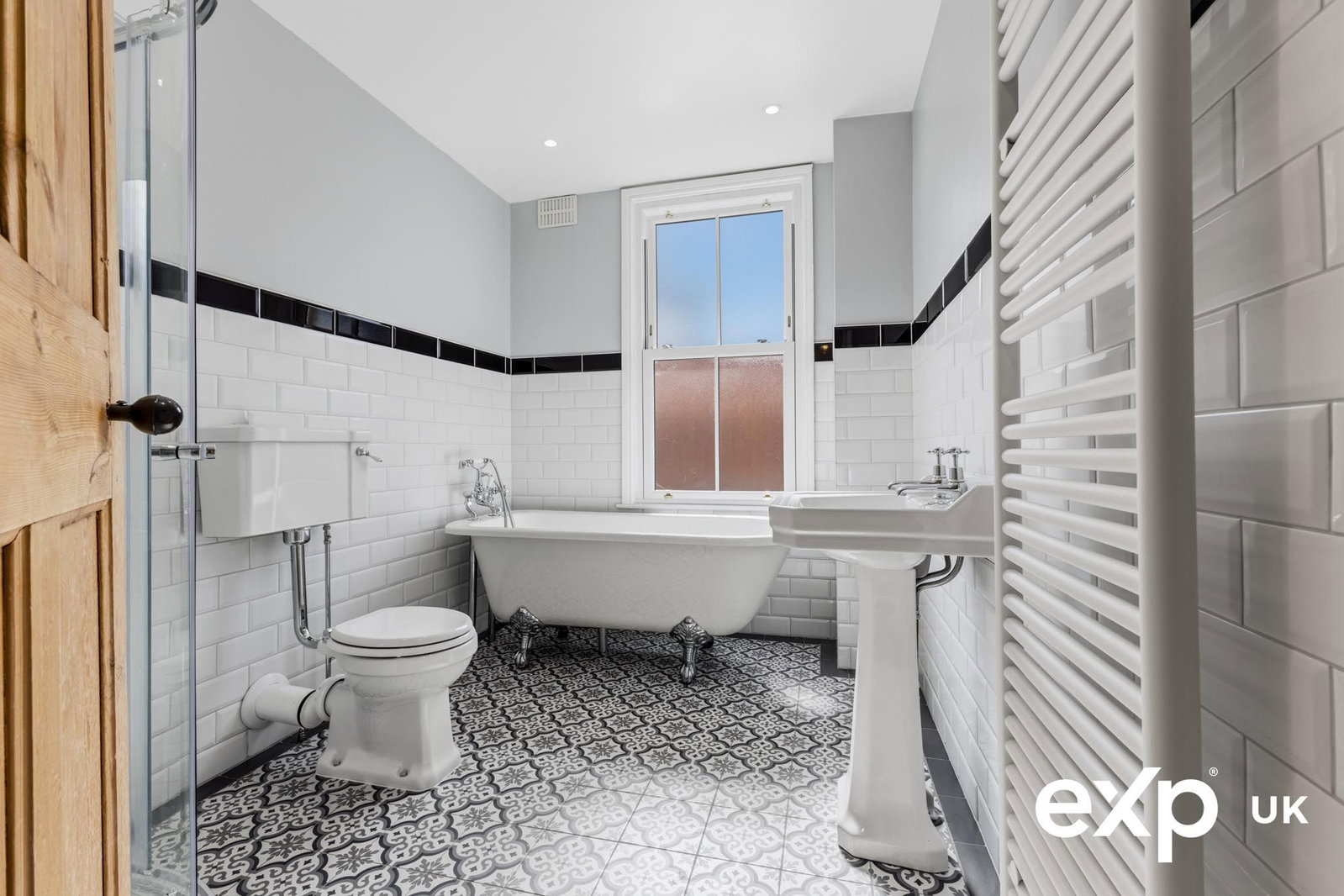 Terraced House for sale in Nottingham, Glentworth Road, Nottingham, NG7 5QN