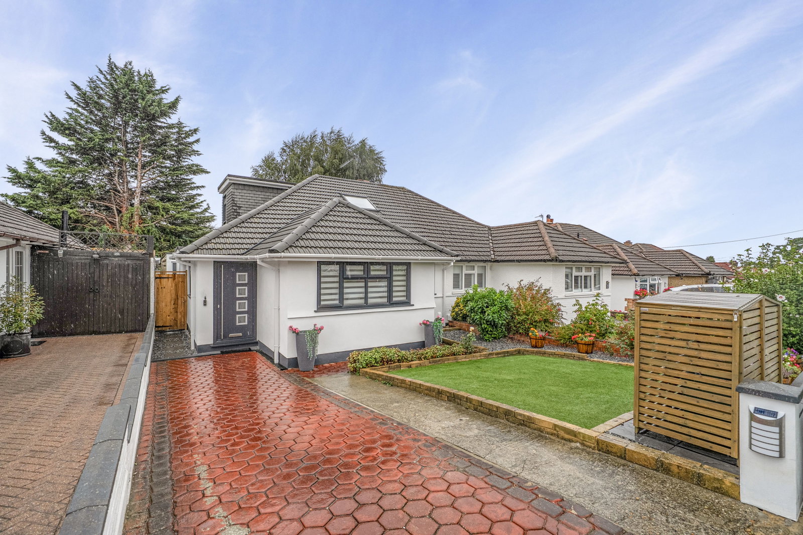 Semi Detached Bungalow for sale in Orpington, Axtaine Road, Orpington, BR5 4HX