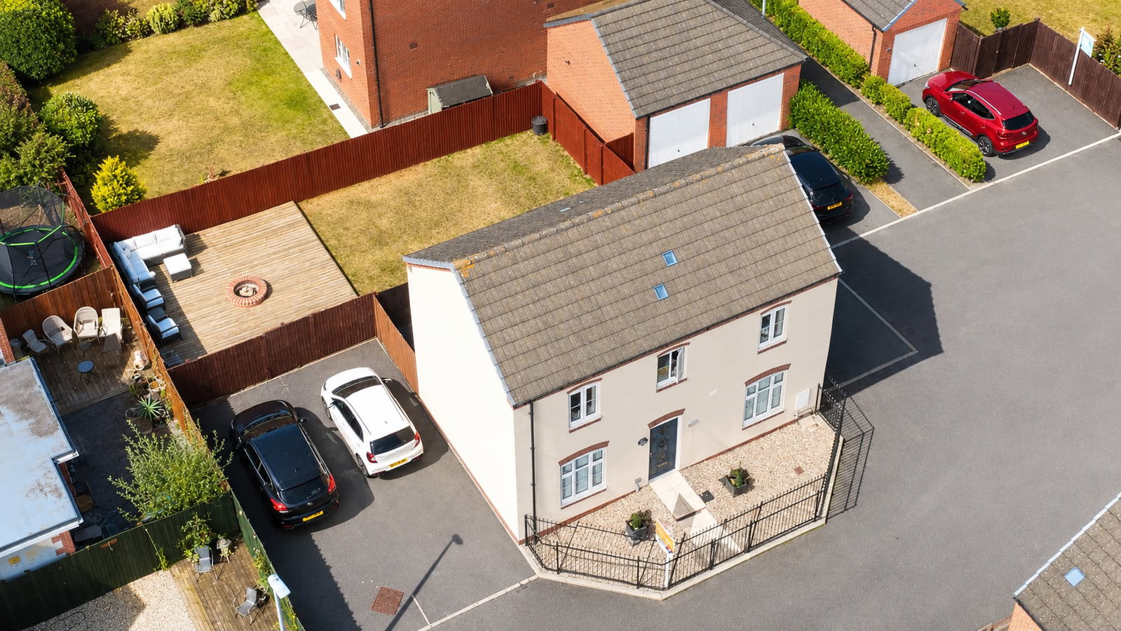 Detached House in Llanelli