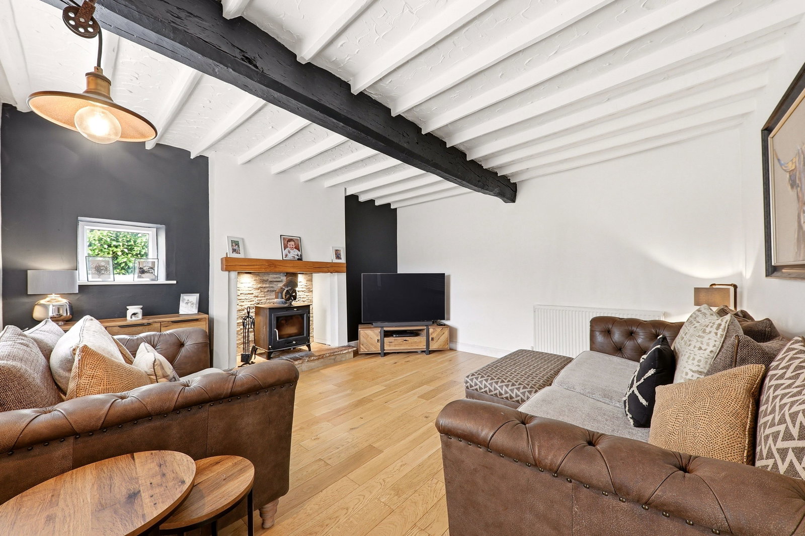 Detached House for sale in Pontefract, High Street, Upton, WF9