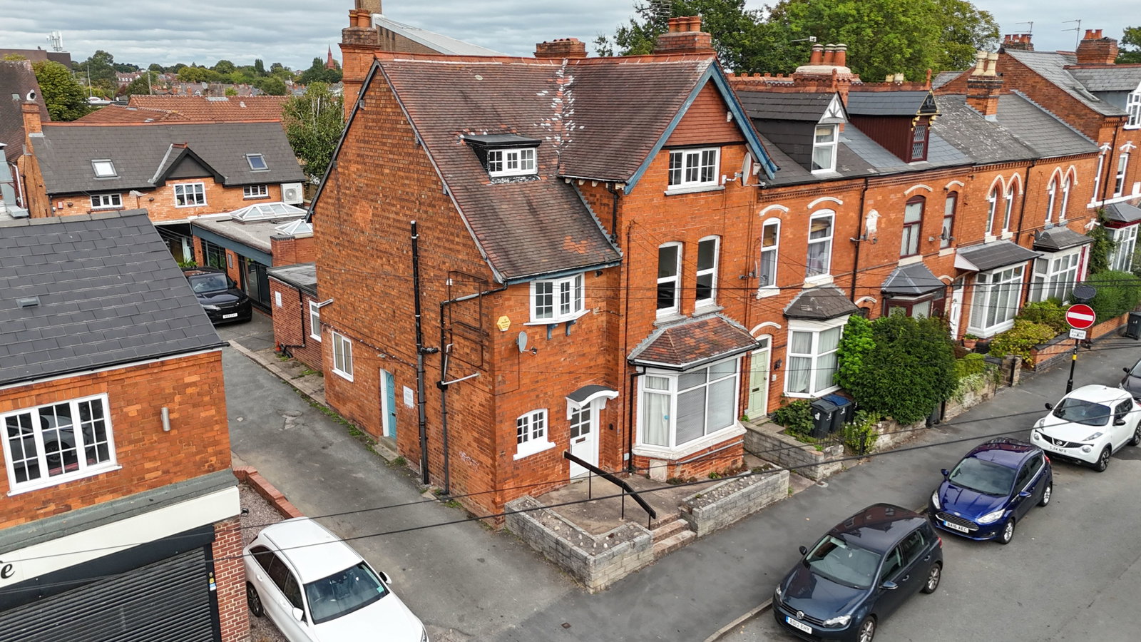 End Of Terrace House for sale in Birmingham, Drayton Road, Birmingham, B14 7LP