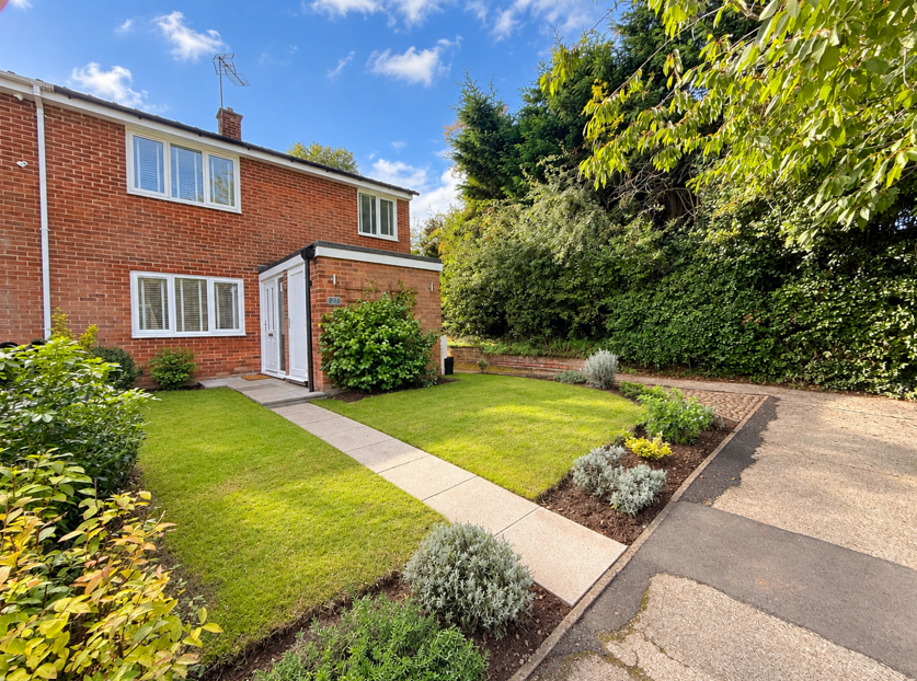 End Of Terrace House for sale in Swadlincote, Arthur Street, Castle Gresley