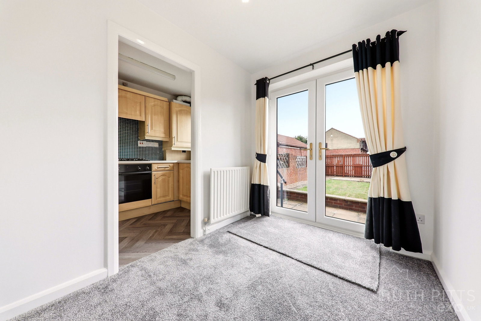 Semi Detached House for sale in Pontefract, Allison Street, Featherstone, WF7