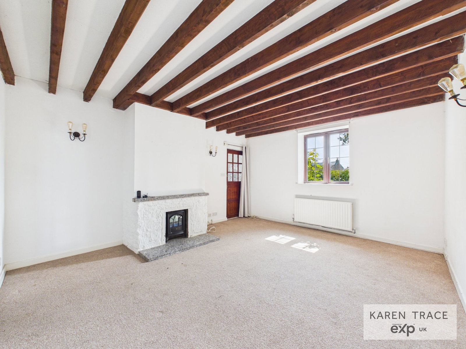 Semi Detached House for sale in Par, Chapel Cottages, Tywardreath, PL24, 1435 m²