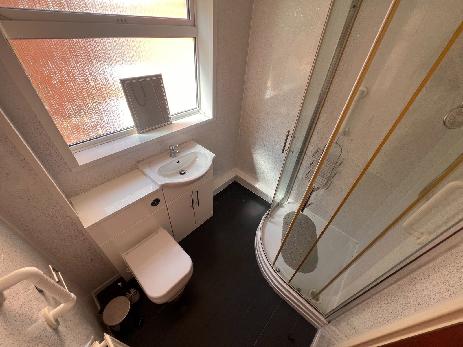 Flat for sale in Birmingham, Bristol Road South, Northfield, Birmingham, B31 2SW