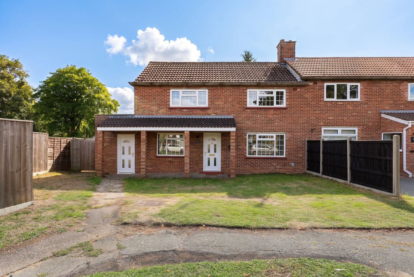 Semi Detached House for sale in Huntingdon, Presses Close, Bluntisham, Huntingdon, PE28 3LX, 1104 m²