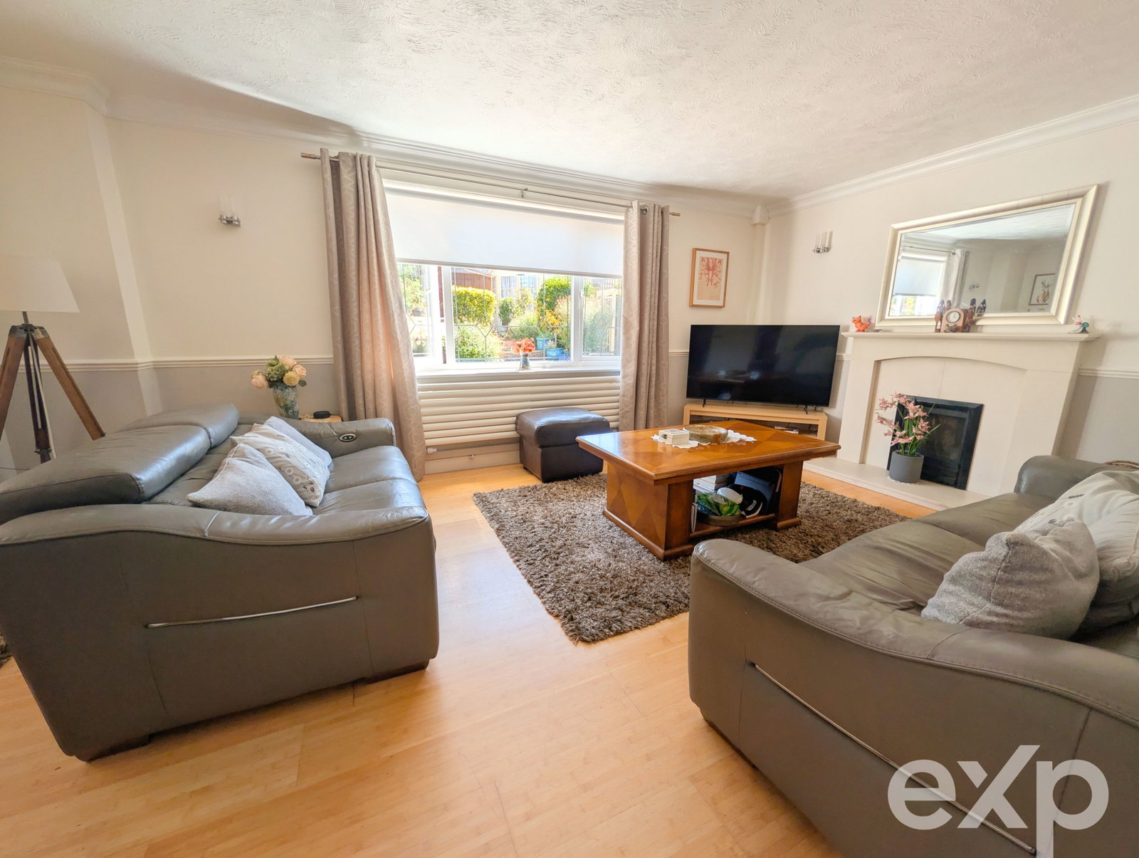 Detached House for sale in Maidstone, Tollgate Way, Sandling, Maidstone, ME14 3DF, 1430 m²