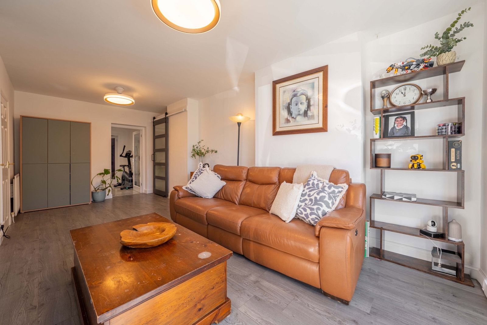 Semi Detached House for sale in Leamington Spa, Heathcote Road, Whitnash, Leamington Spa, CV31 2NF