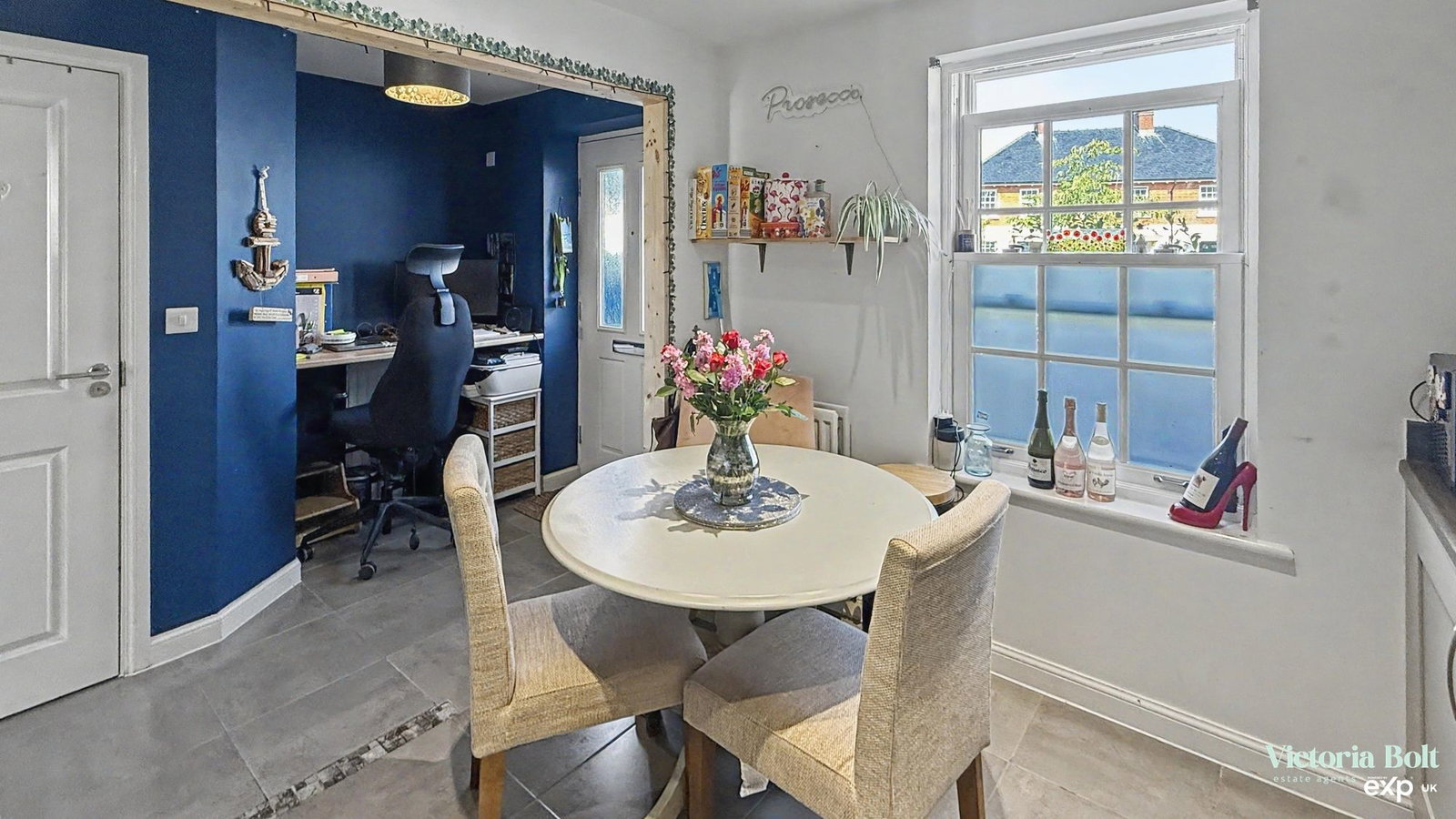 End Of Terrace House for sale in City Of Plymouth, Pegasus Place, Sherford, 989 m²
