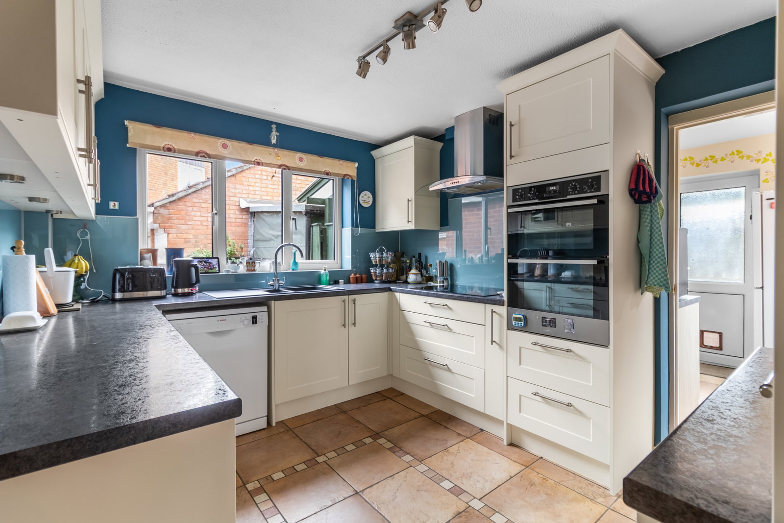 Detached House for sale in Swindon, Heytsbury Gardens, Grange Park, Swindon, SN5 6EE, 1458 m²