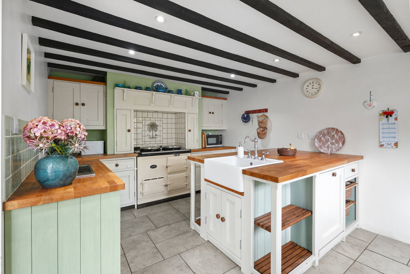 Cottage for sale in Daventry, PRESTON CAPES, Northamptonshire
