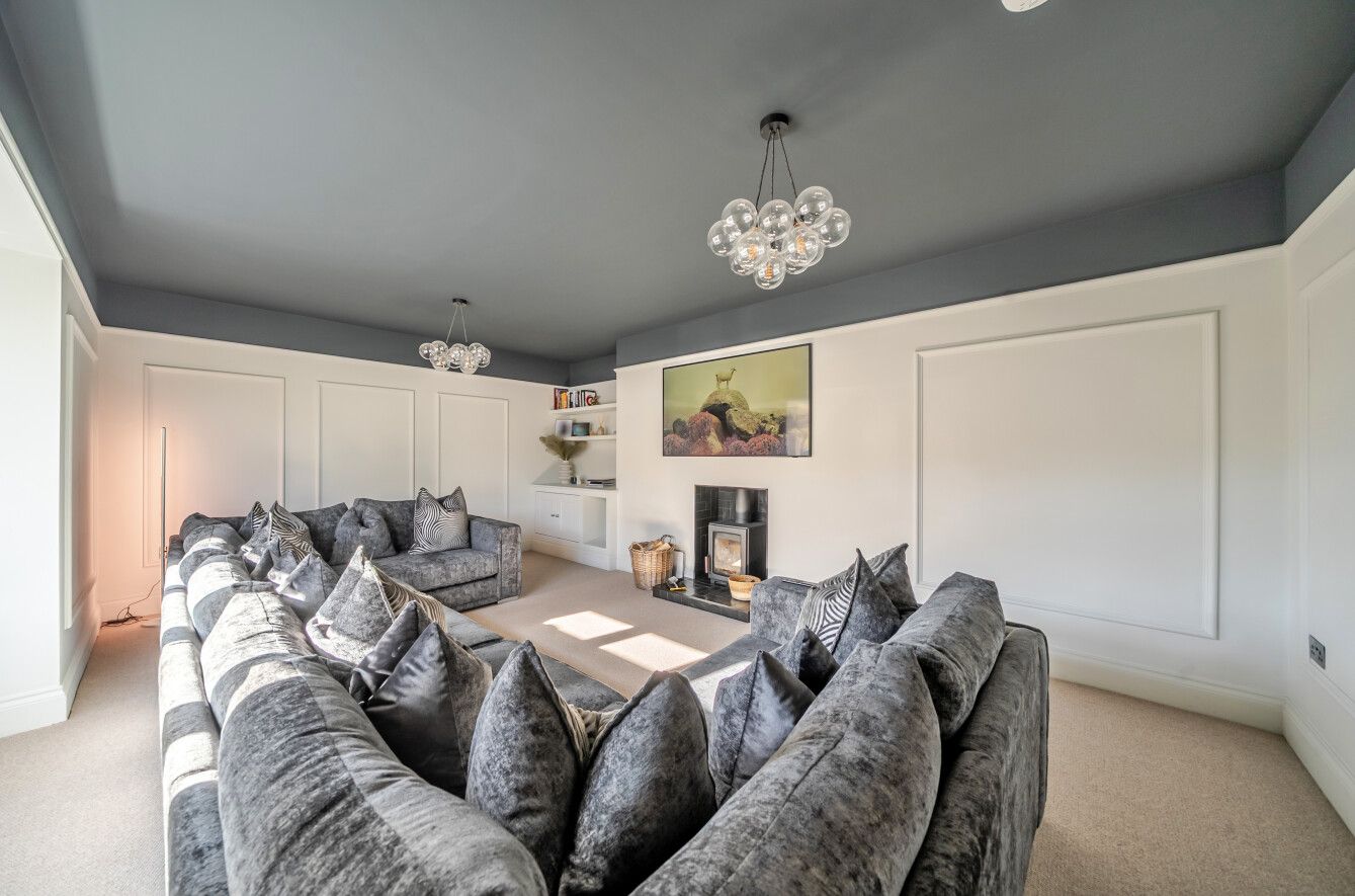 Detached House for sale in York, York Road, Strensall, 2313 m²