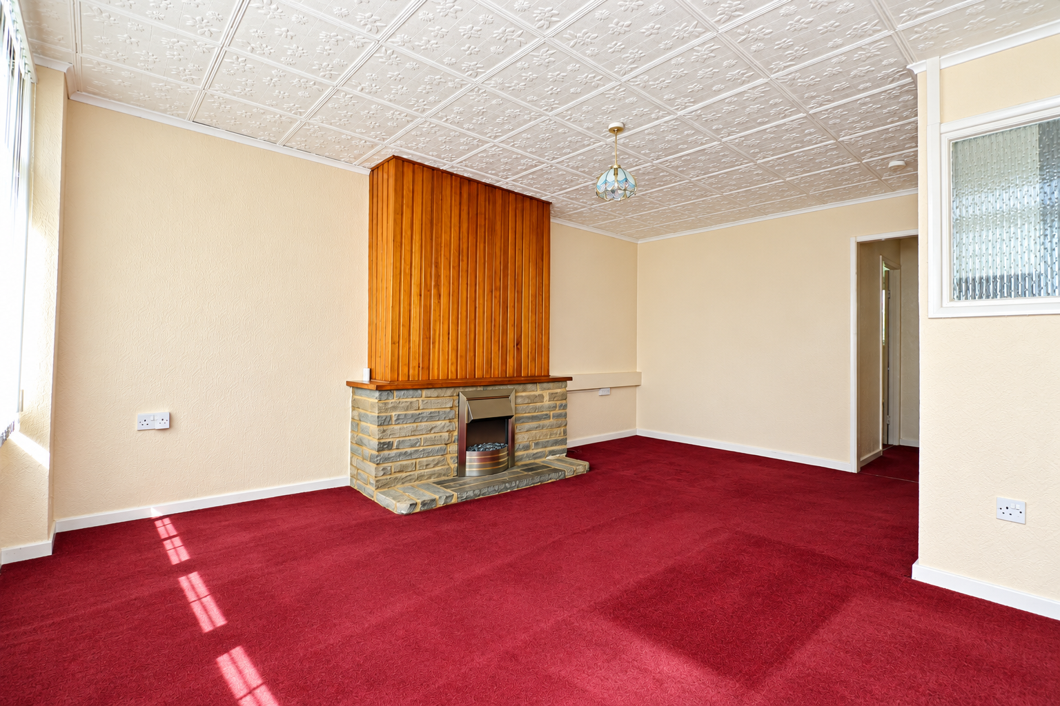 Semi Detached Bungalow for sale in Rochford, The Bramleys, Rochford, SS4