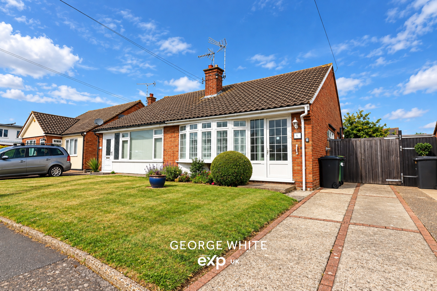 Semi Detached Bungalow for sale in Rochford, The Bramleys, Rochford, SS4