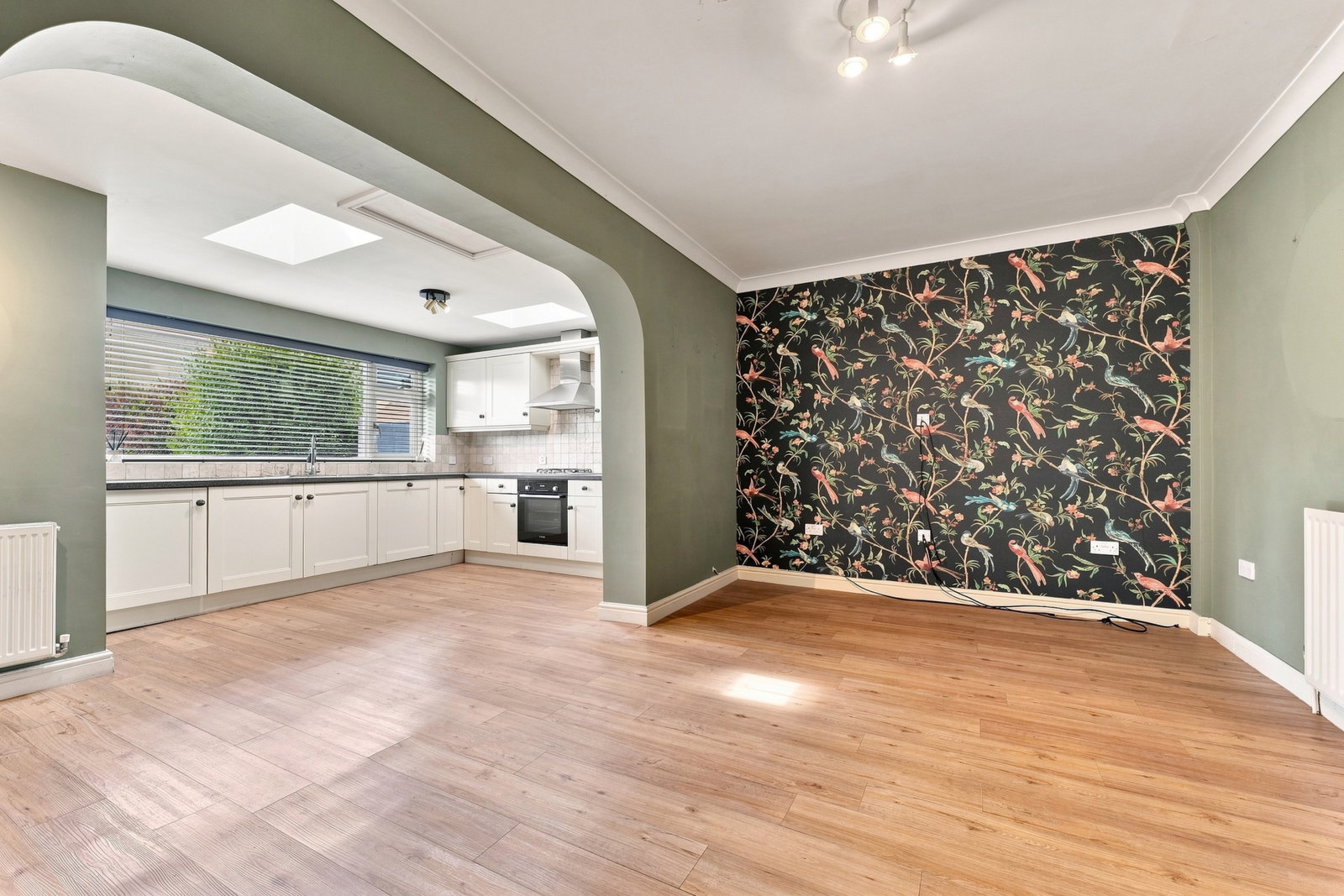 Detached House for sale in Southwell, 85 Lower Kirklington Road, Southwell, 1044 m²