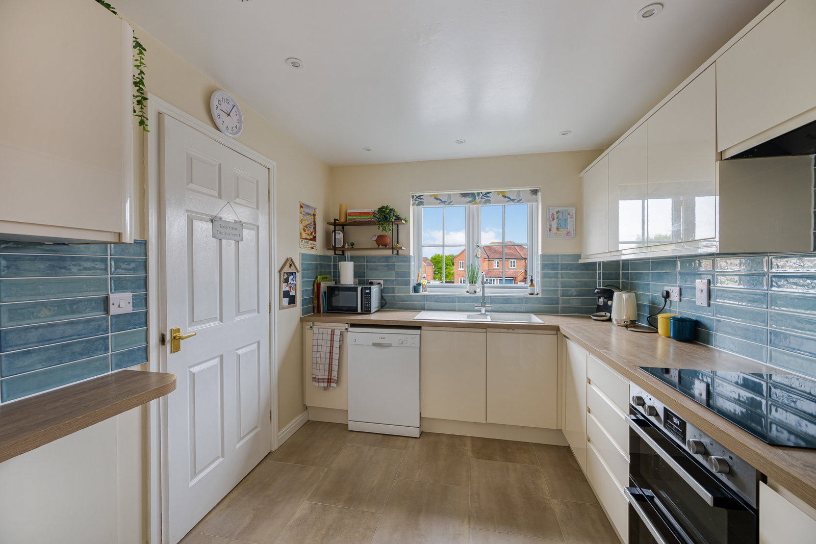 Detached House for sale in Grantham, Carnoustie Close on Sunningdale in Grantham, 1119 m²