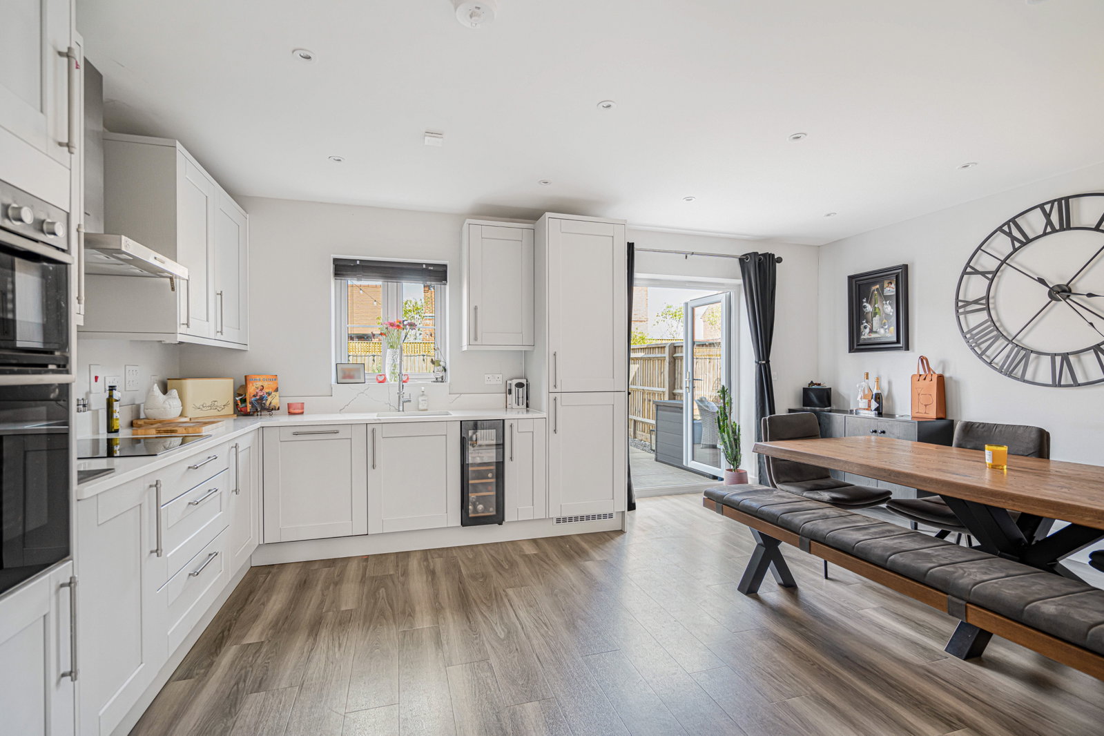 Detached House for sale in Ickford, Ickford, Buckinghamshire, 1238 m²