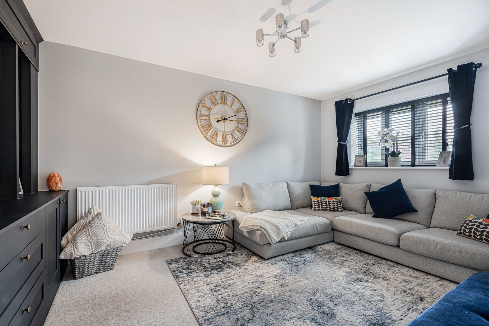 Detached House for sale in Ickford, Ickford, Buckinghamshire, 1238 m²