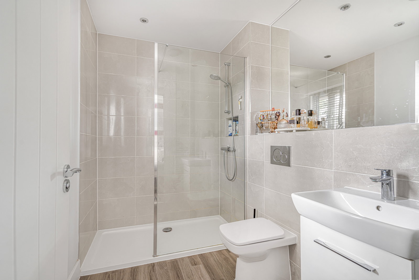 Detached House for sale in Ickford, Ickford, Buckinghamshire, 1238 m²