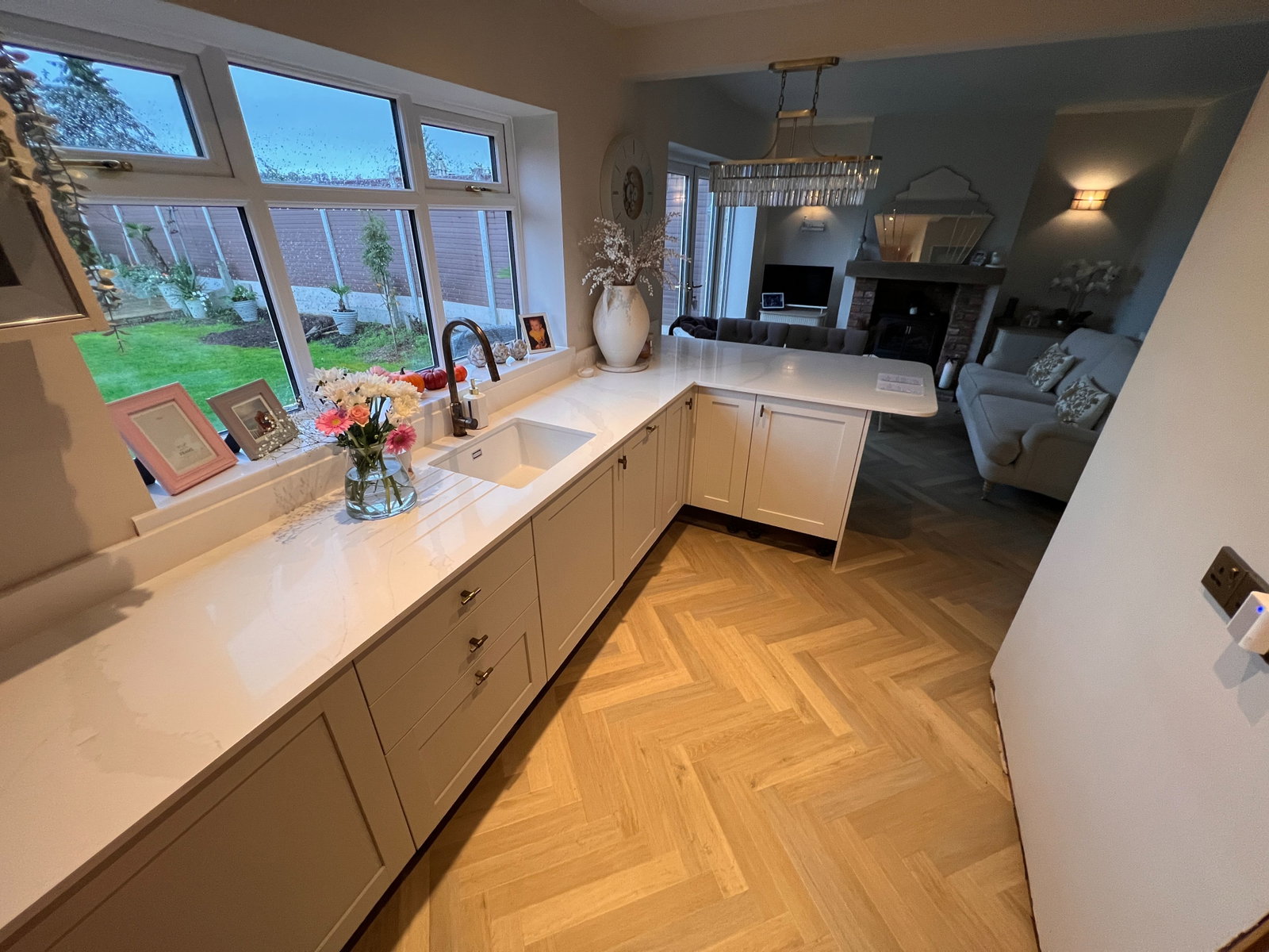 Semi Detached House for sale in Birmingham, Segbourne Road, Rednal, Birmingham, B45 9SY