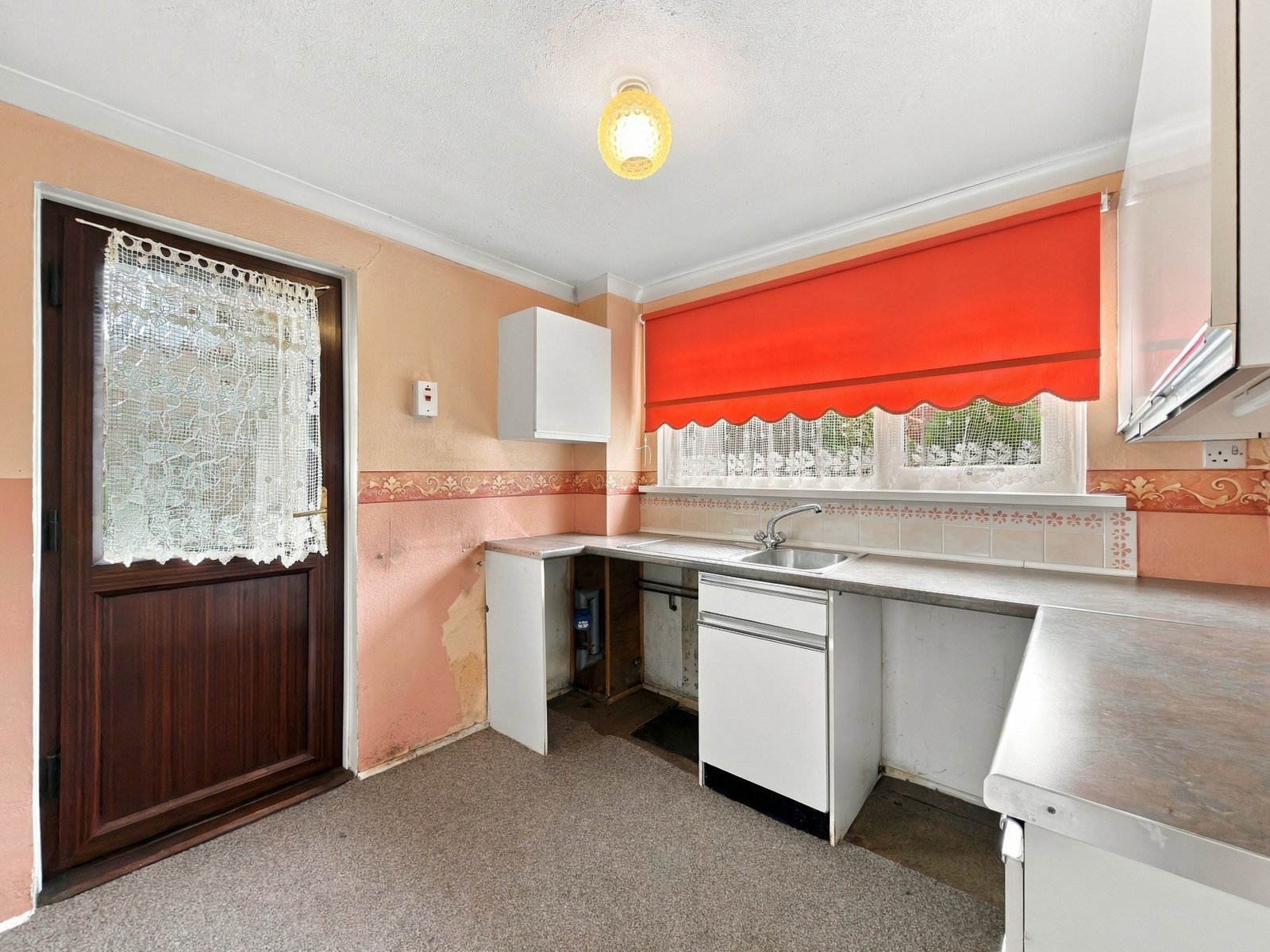 Semi Detached House for sale in Carmarthen, Ash Grove, Carmarthen,