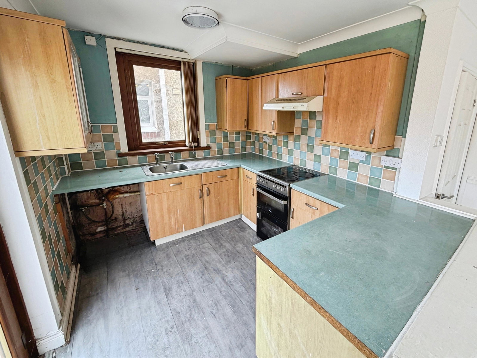 Semi Detached House for sale in Port Talbot, Sandown Road, Port Talbot, SA12 6PR