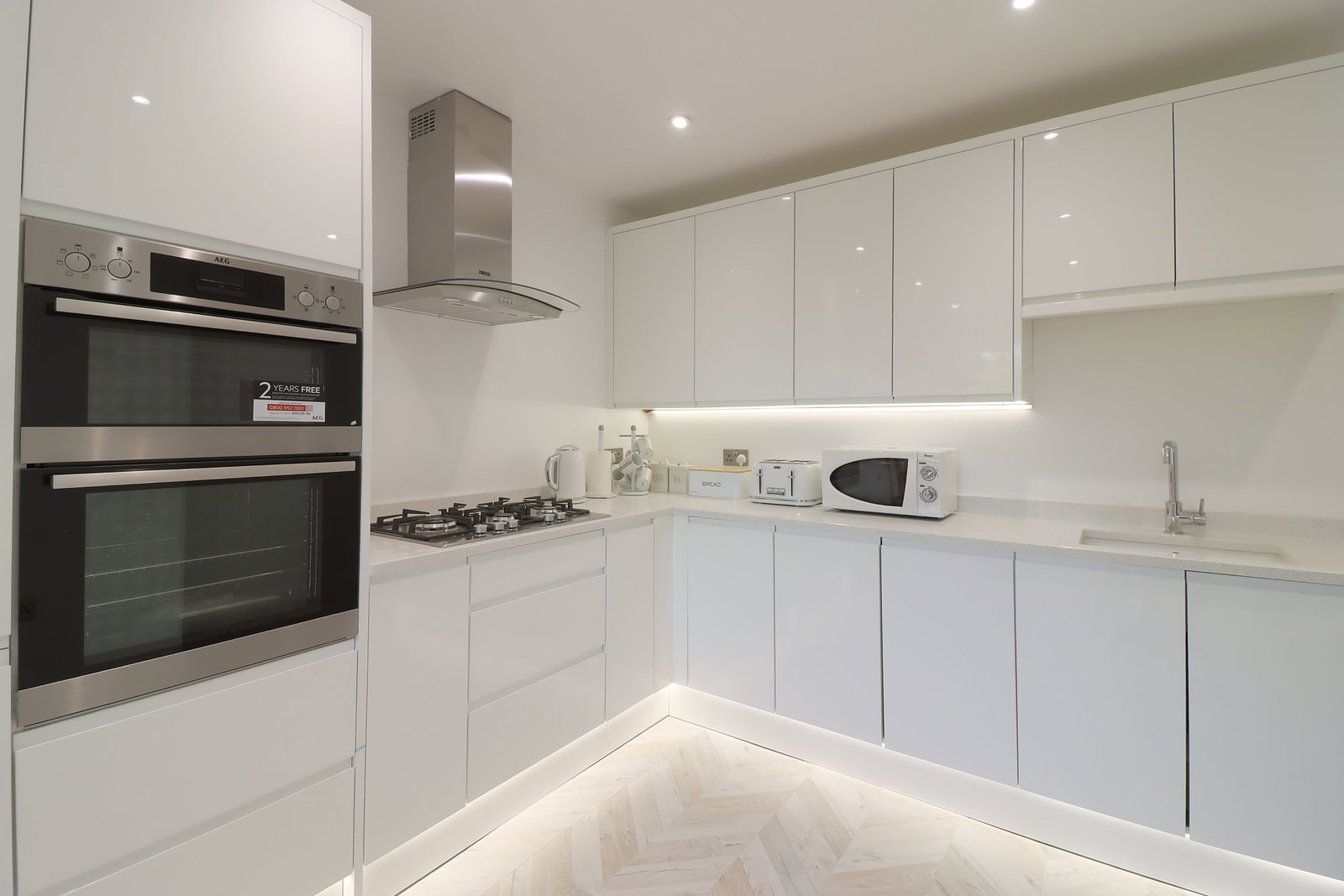 Semi Detached House for sale in Chesterfield, The Hill, Glapwell, Chesterfield, S44 5LU