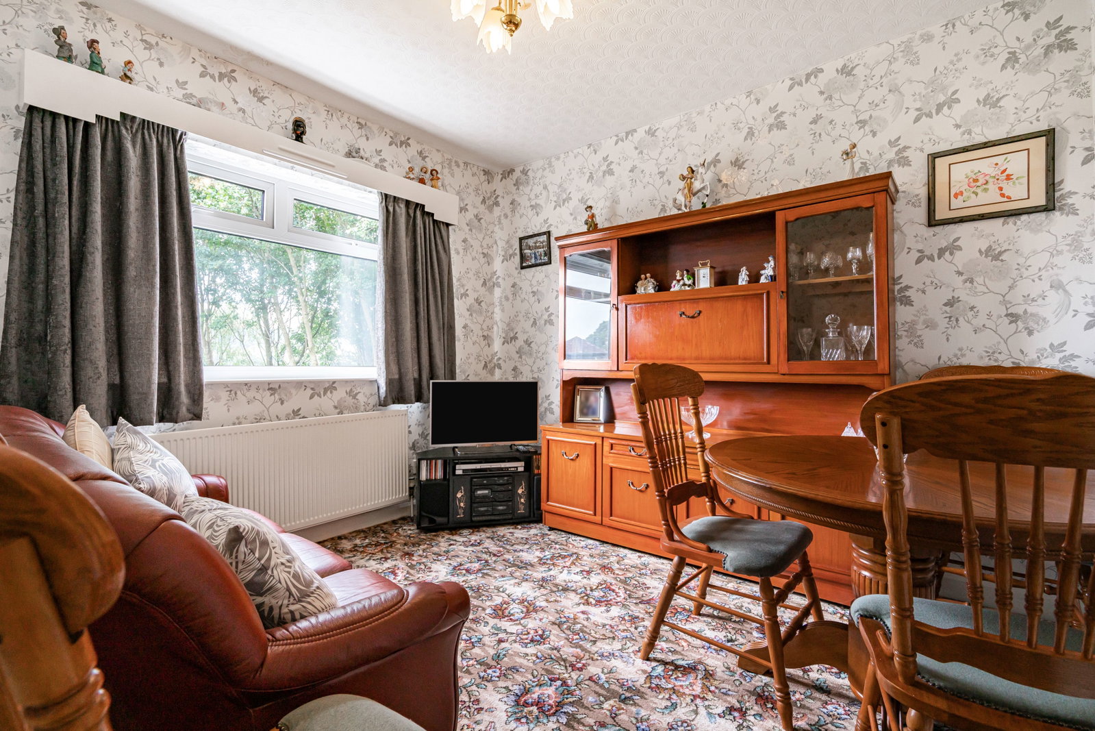 Semi Detached Bungalow for sale in Halifax, 1 Prospect Avenue, Pye Nest HX2 7HW, 573 m²