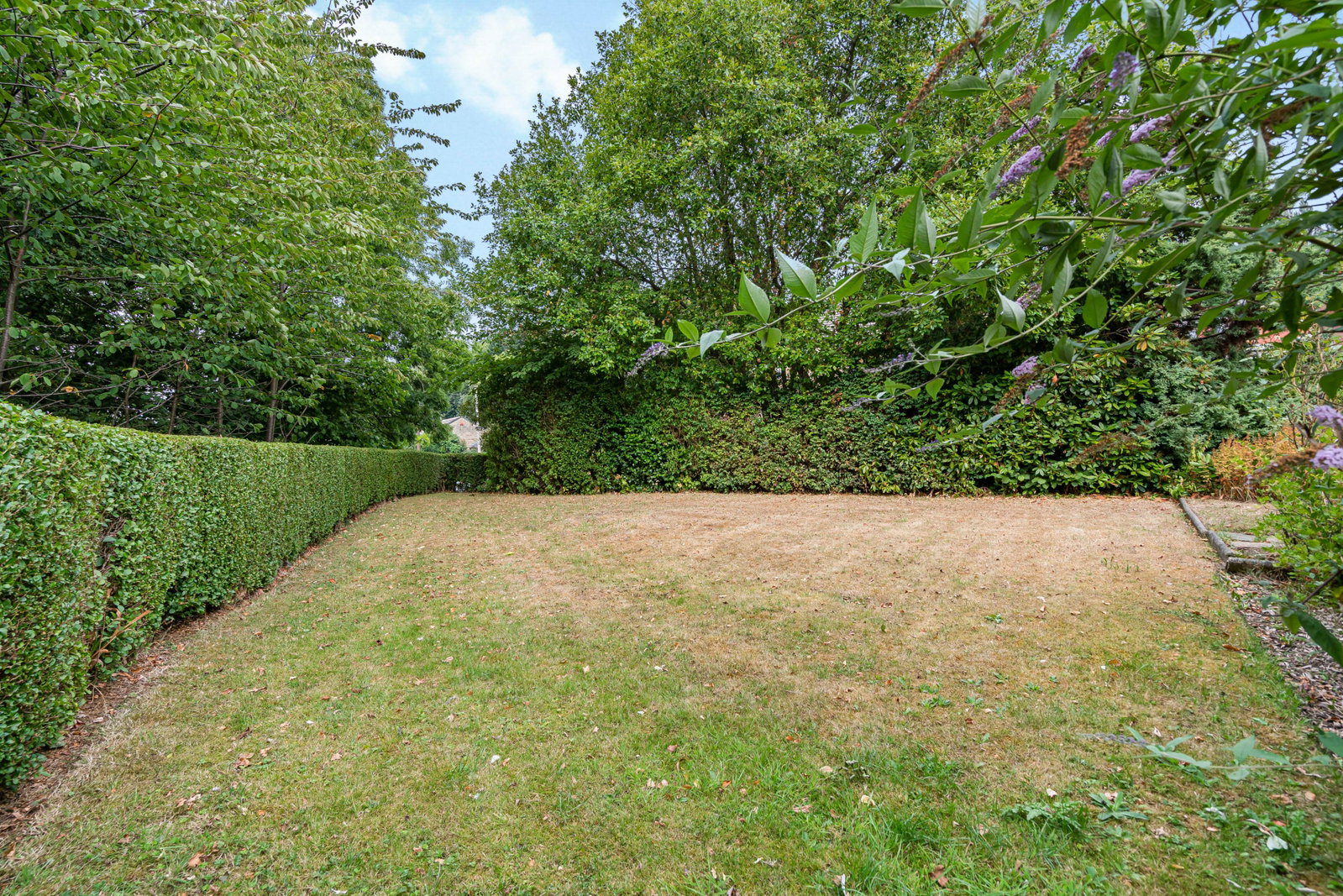Semi Detached Bungalow for sale in Halifax, 1 Prospect Avenue, Pye Nest HX2 7HW, 573 m²