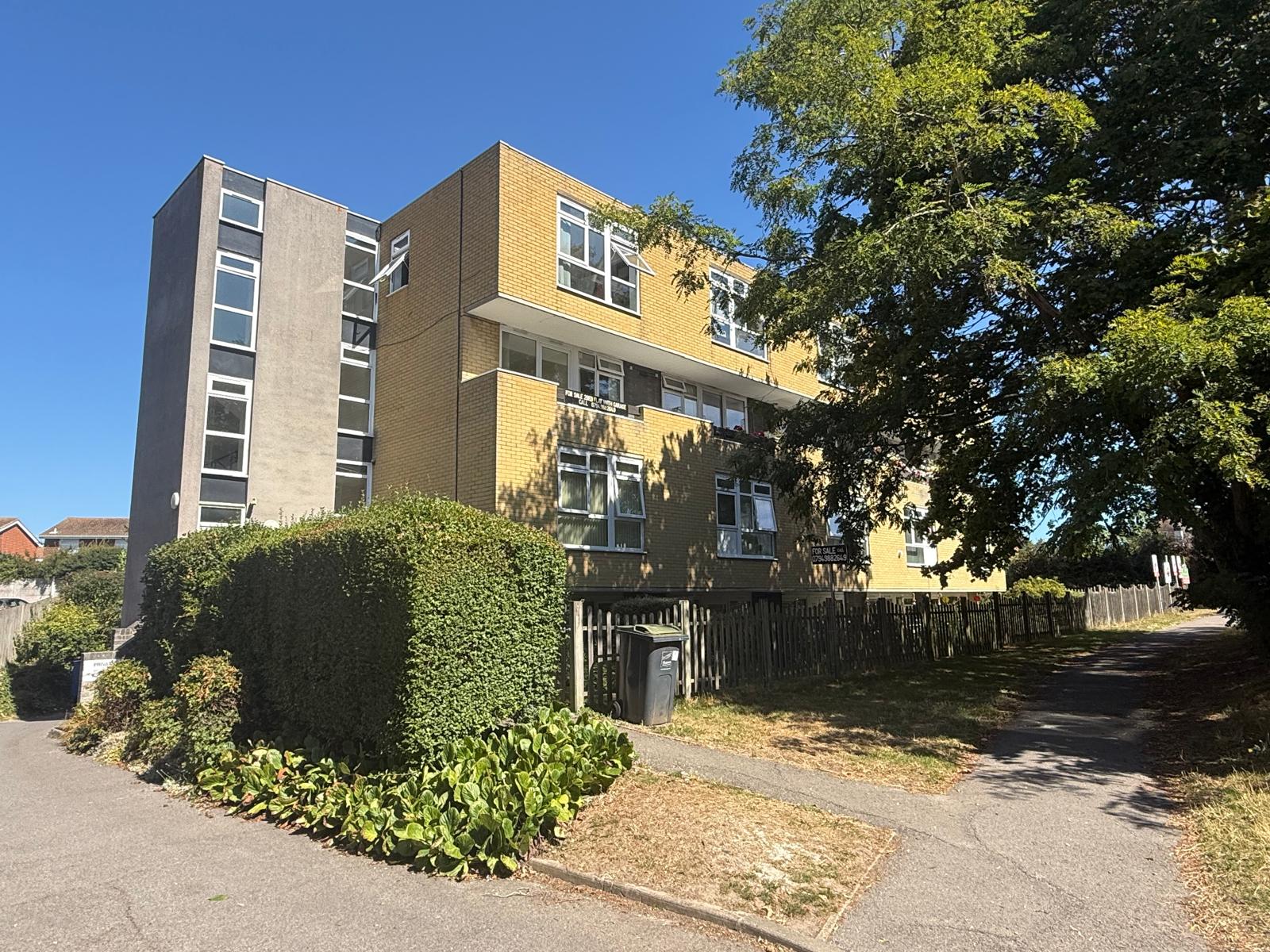 Flat for sale in Ramsgate, Pegwell Road, Ramsgate, CT11 0JQ