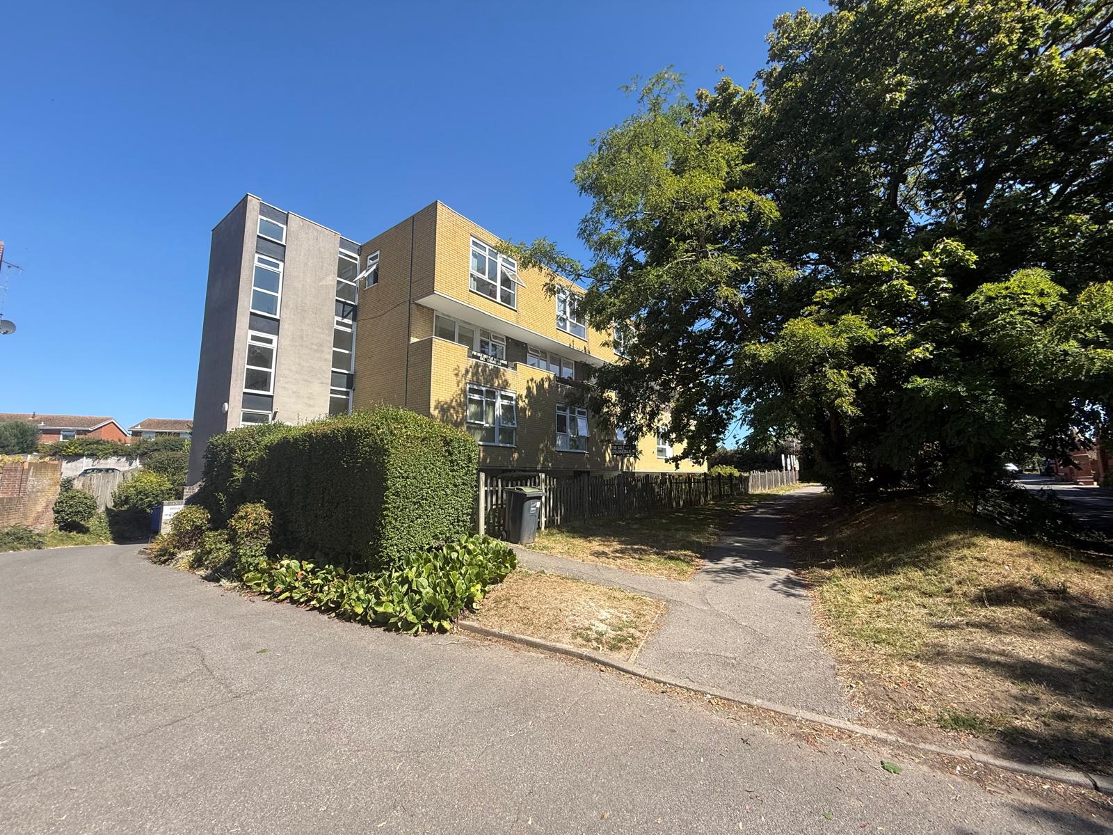 Flat for sale in Ramsgate, Pegwell Road, Ramsgate, CT11 0JQ