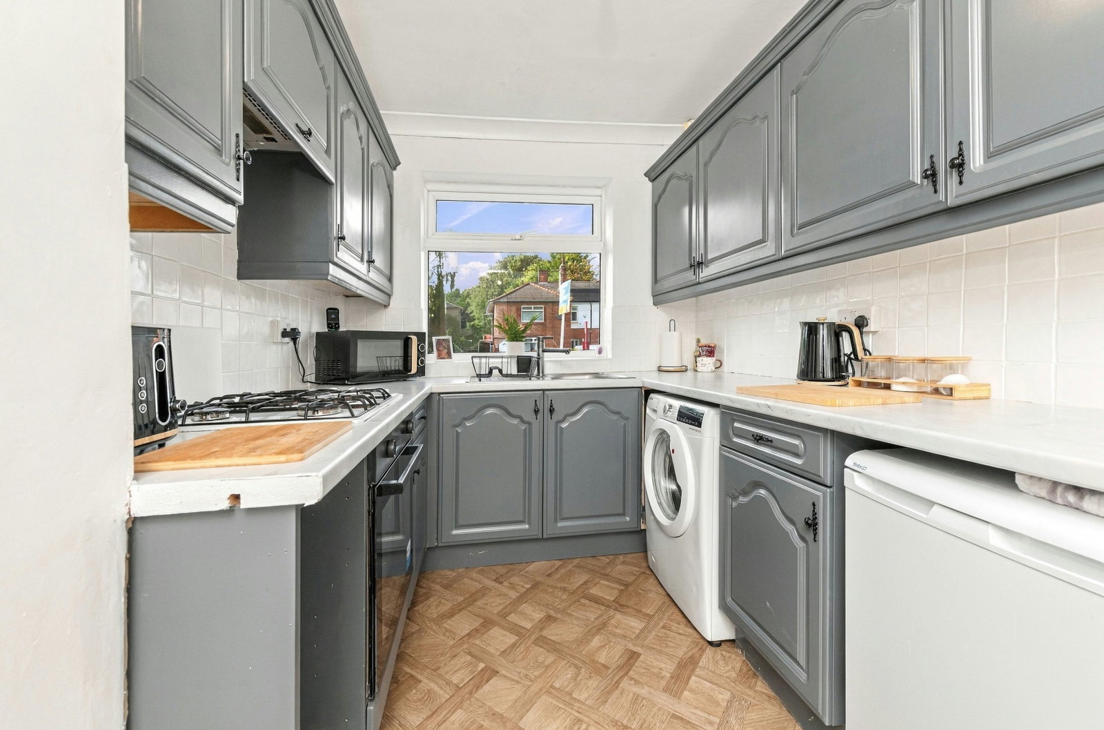 End Of Terrace House for sale in Castleford, Fryston Road, Castleford, WF10 3EP, 920 m²