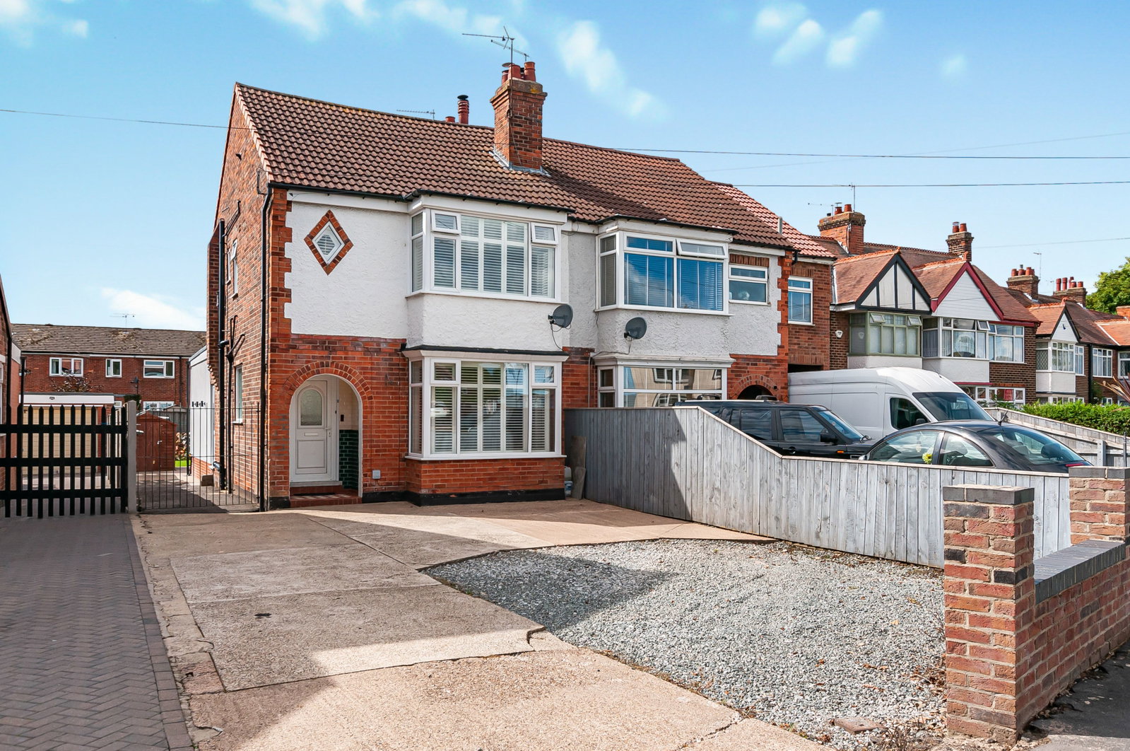 Semi Detached House for sale in Hull, Bellfield Avenue, Hull, East Riding of Yorkshire, HU8 9DT