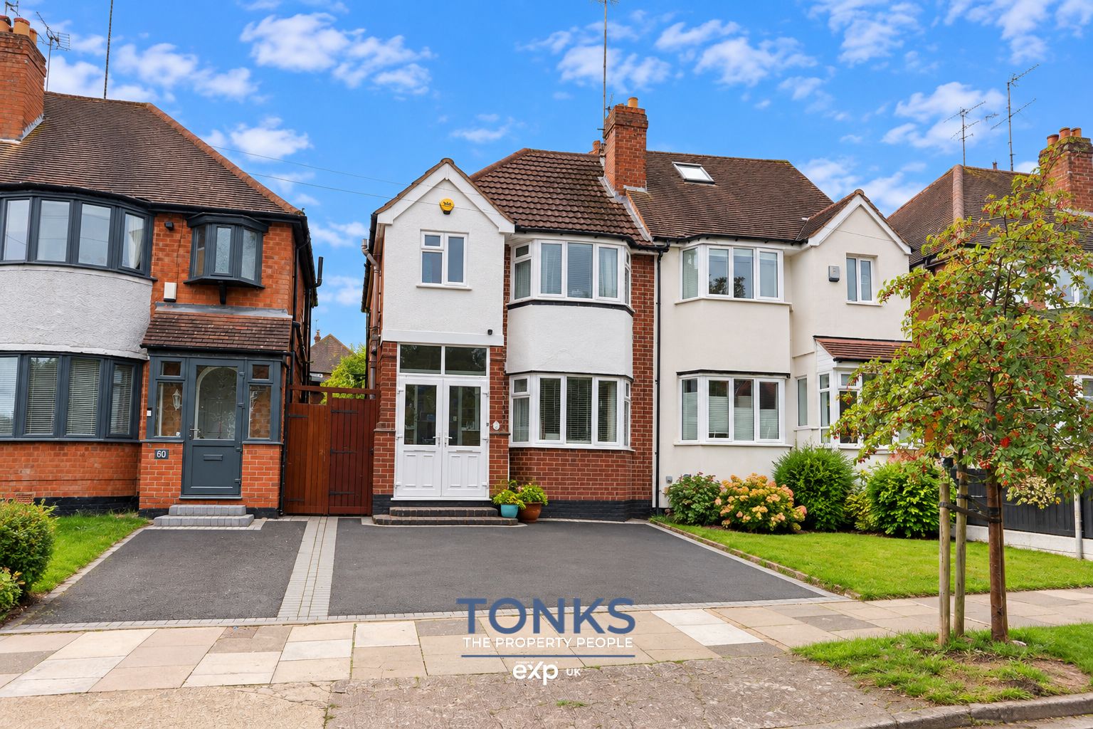 Semi Detached House for sale in Birmingham, Harts Green Road, Birmingham, B17 9TY