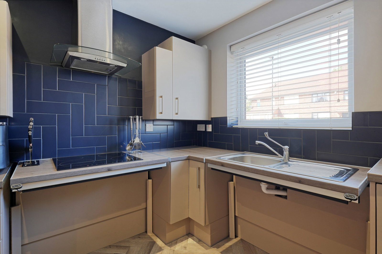 Semi Detached House for sale in Sheffield, Monteney Road, Sheffield, S5 9DU