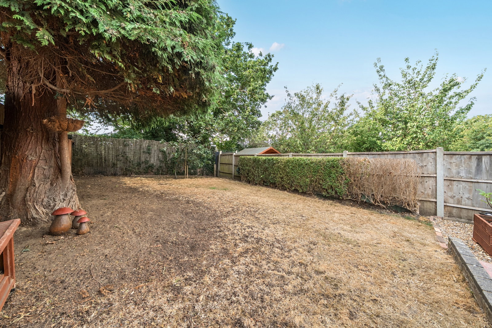 Maisonette for sale in London, Churchbury Road, Eltham, SE9 5JA