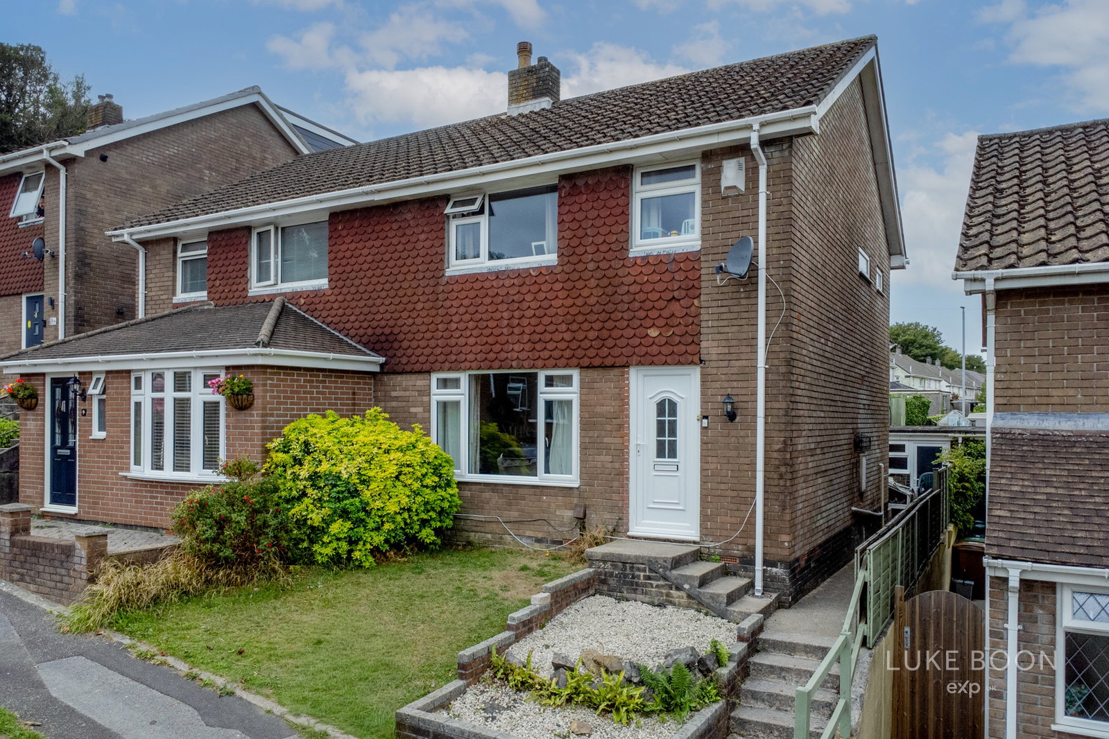 Semi Detached House for sale in Plymouth, Cherry Park, Plympton, PL7 1PF, 876 m²