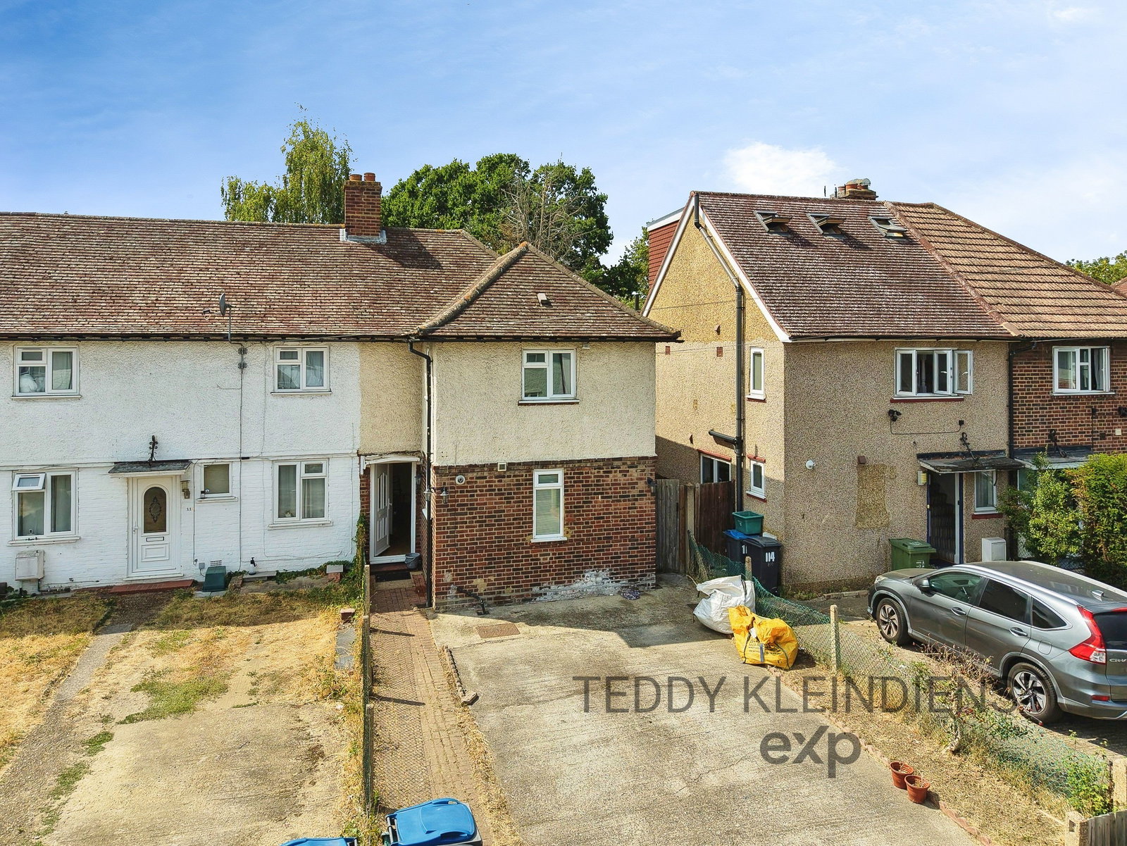 End Of Terrace House in New Malden