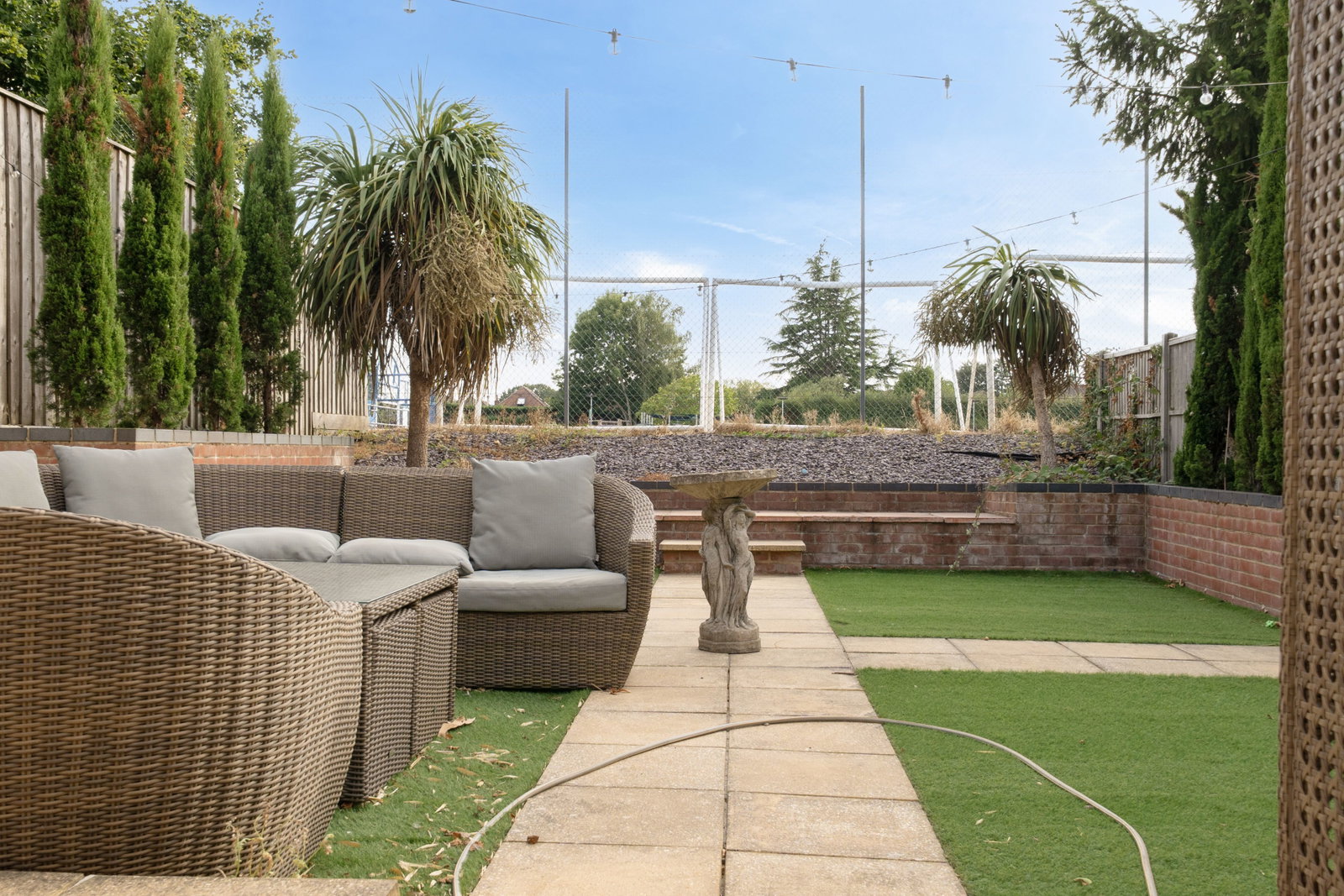 Detached House for sale in Bournemouth, Stunning Elmes Road House - Off Street Parking, 974 m²